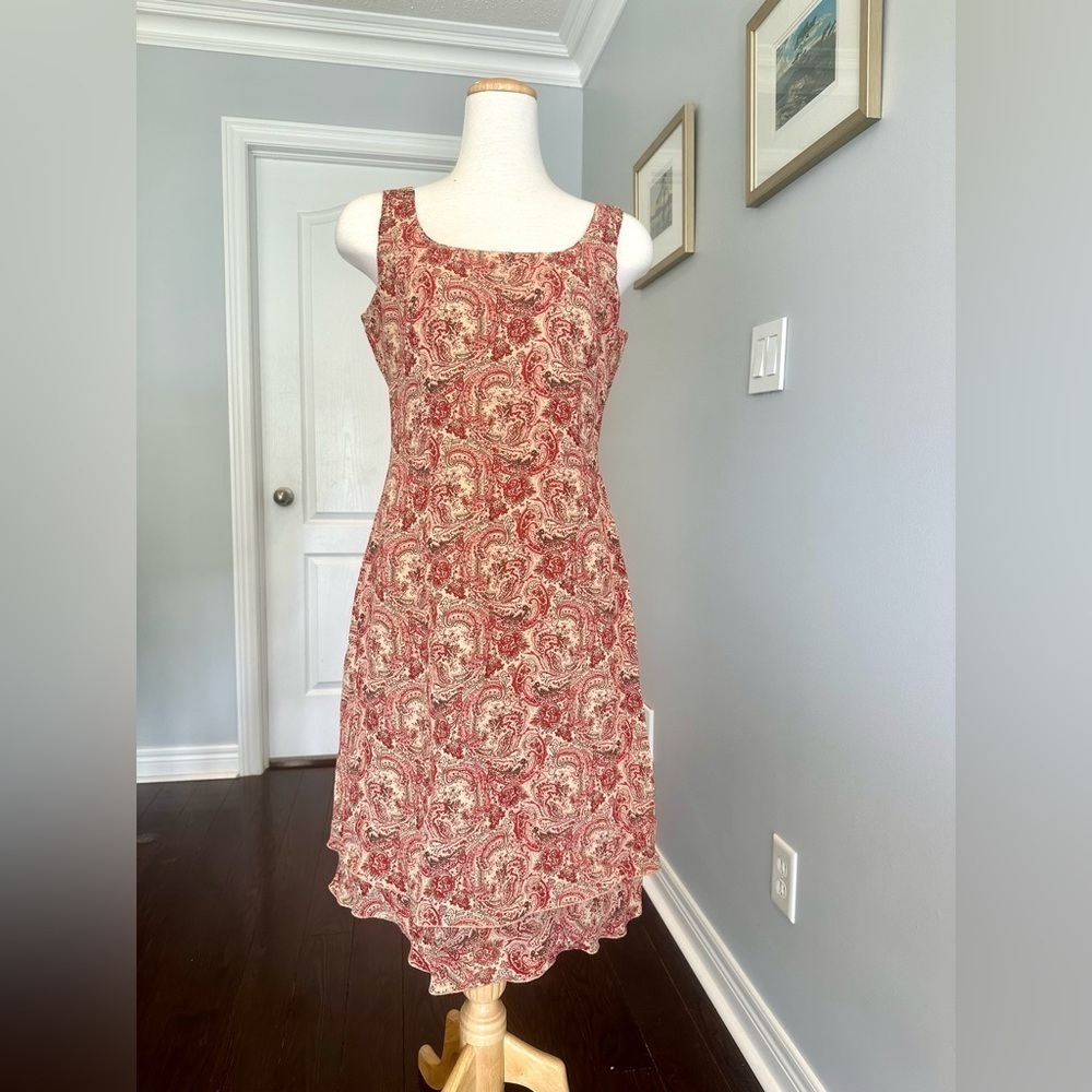 Nygard Red and Cream Paisley Print Sleeveless Two-Layered Sheath Dress